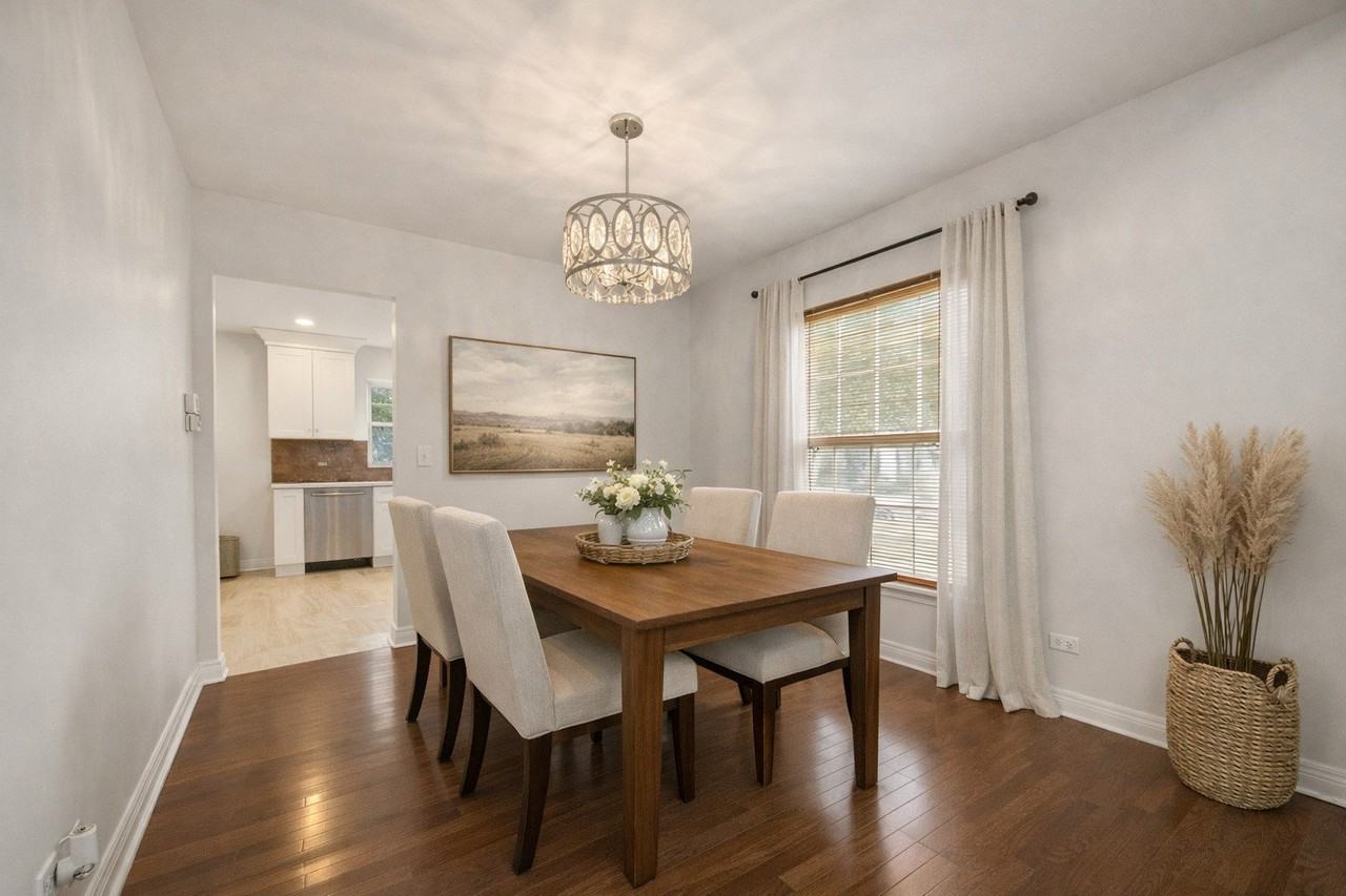 2235 Cheshire Dr - Photo 3 of 16