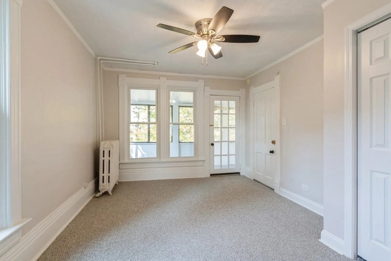 6867 N Ottawa Ave Apt 2 - Photo 7 of 12