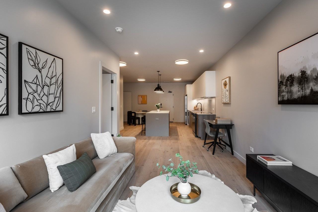 1706 Sherman Ave Apt 203 - Photo 4 of 9