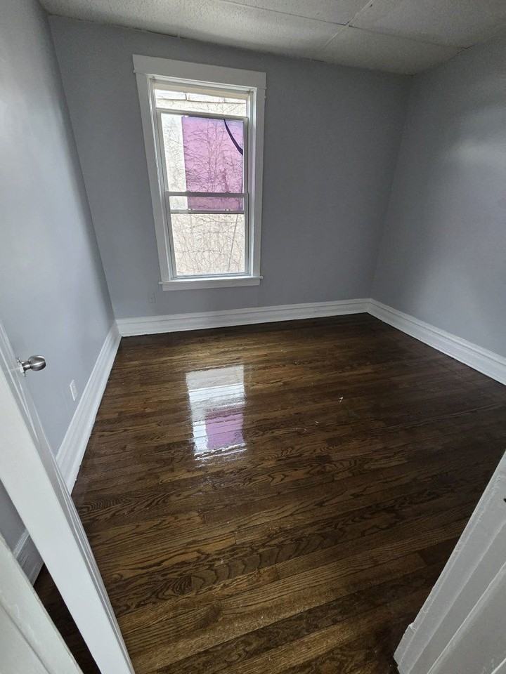 2704 E 77th St Unit 2 - Photo 7 of 12