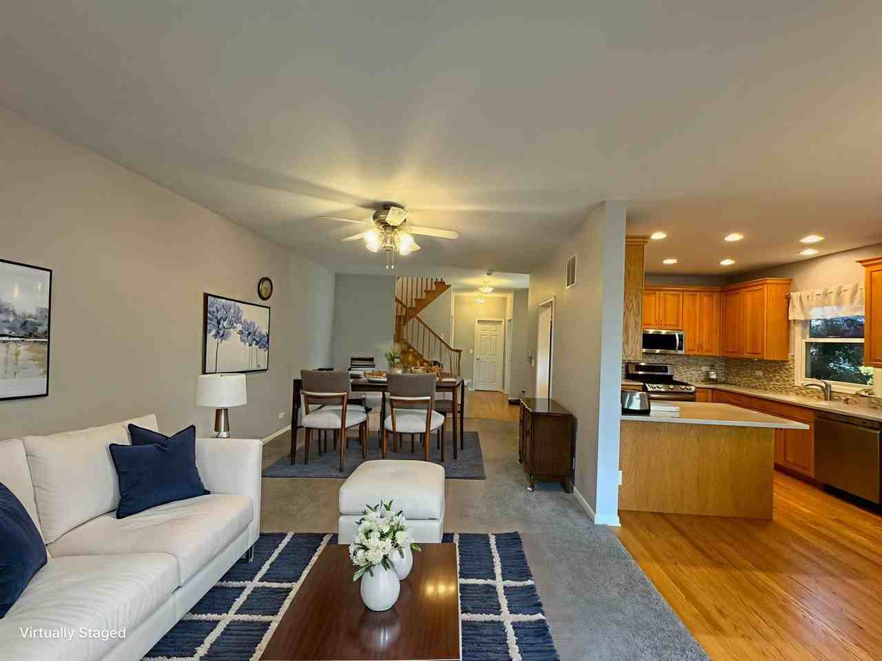 1N061 Mission Ct Unit 1n061 - Photo 4 of 42