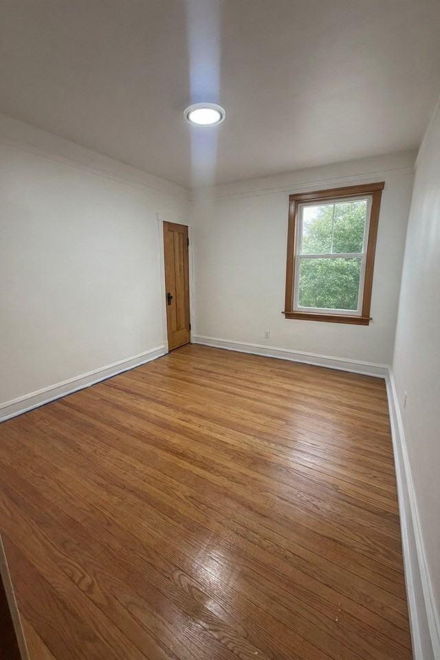 5434 W School St Unit 2 - Photo 4 of 9