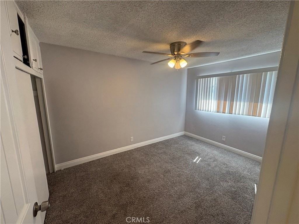 430 E I St - Photo 7 of 8