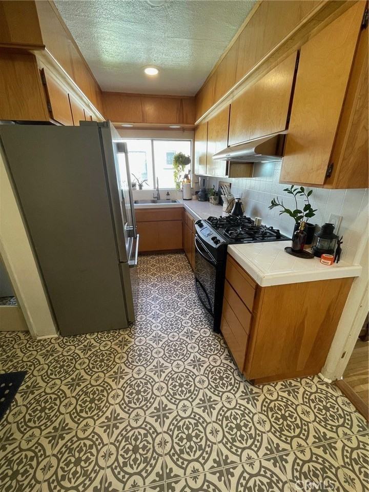 4333 Beatty Dr - Photo 6 of 15