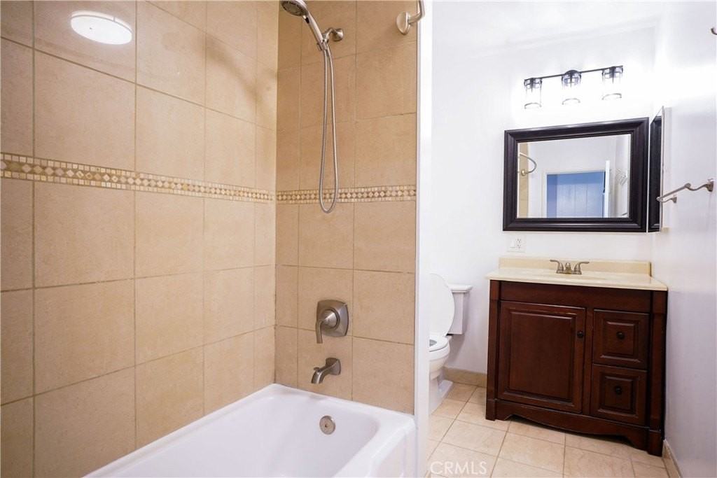 648 S Meridian Ave - Photo 7 of 16