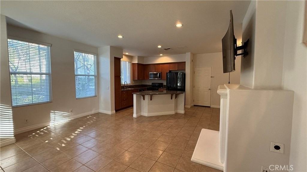 31 Quartz Ln - Photo 5 of 47