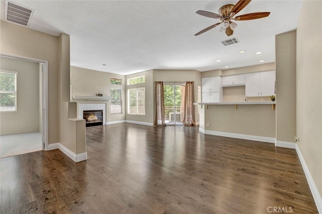 1292 S Country Glen Way - Photo 4 of 43