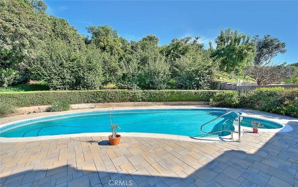 22 Gunsmoke Ave - Photo 3 of 50