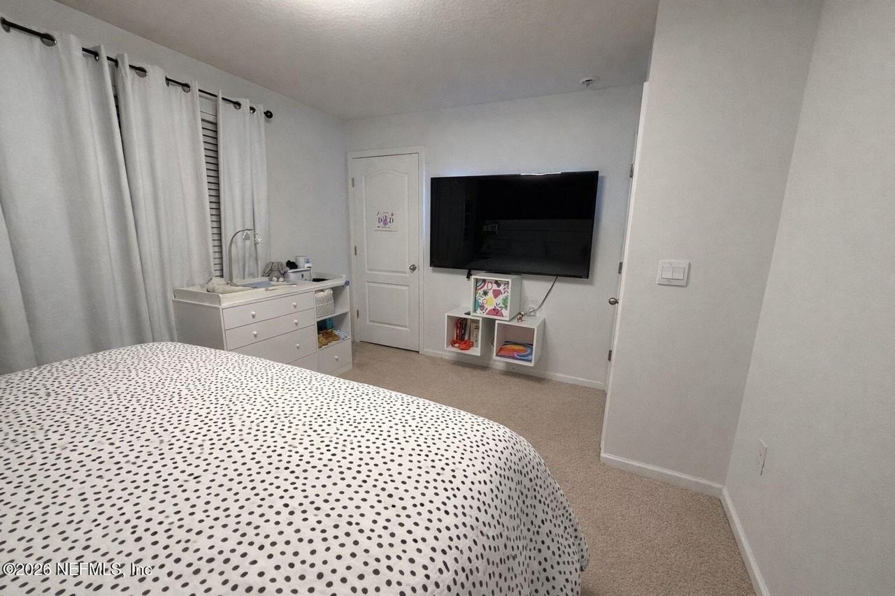 896 Rotary Rd - Photo 4 of 15