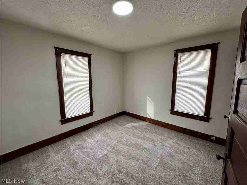 2172 12th St Sw - Photo 7 of 10