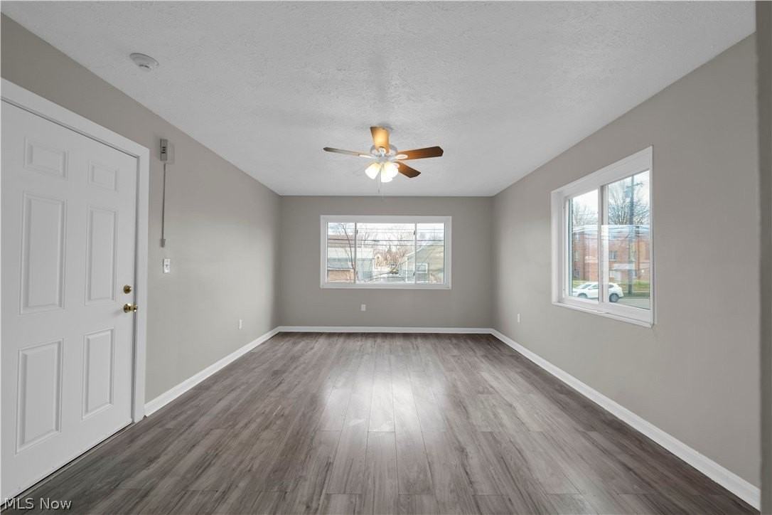 5208 Lee Rd Apt 3 - Photo 5 of 24