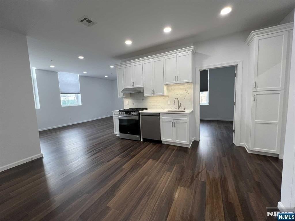 38 Garfield Ave Apt 1a - Photo 6 of 30