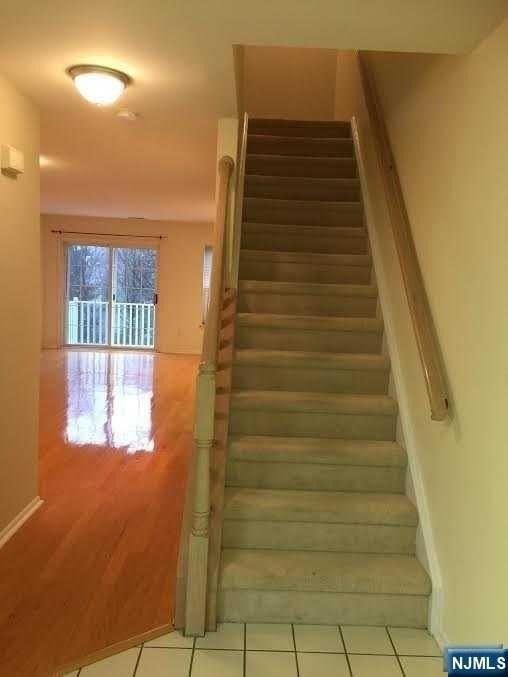 2073 Drake Ct - Photo 6 of 14