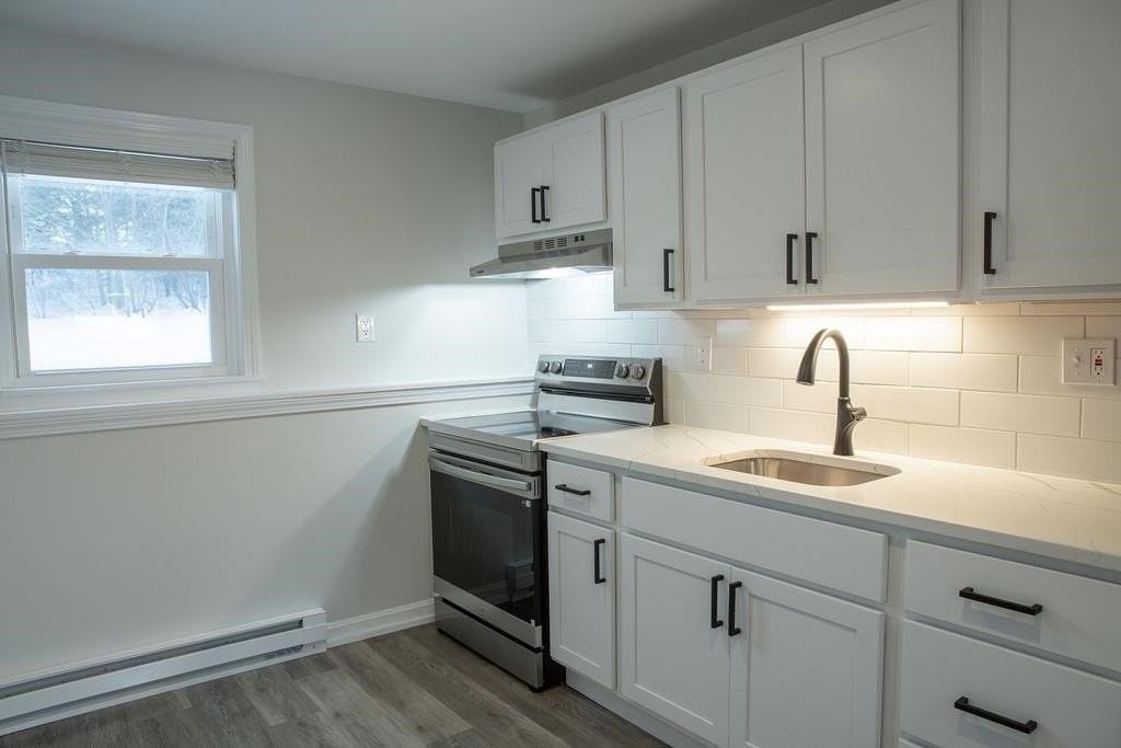 180 N Main St #E2 - Photo 7 of 24