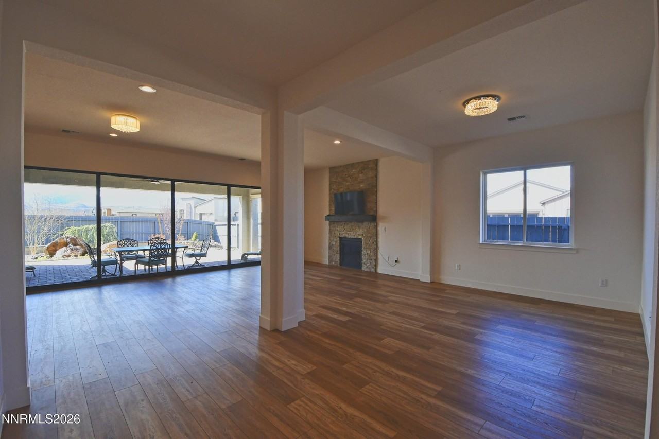 13001 Sweet Pearl Ln - Photo 2 of 24