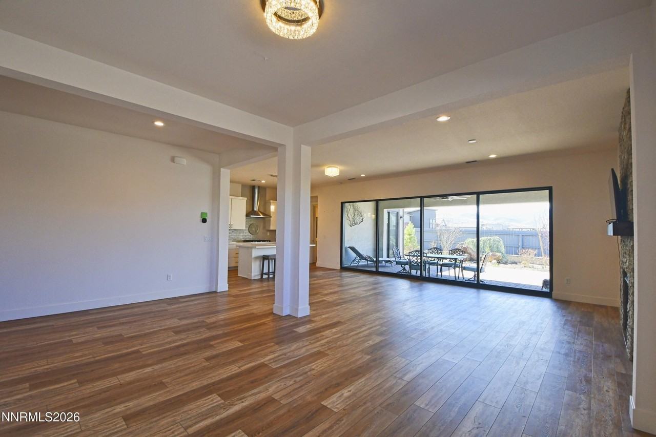 13001 Sweet Pearl Ln - Photo 3 of 24