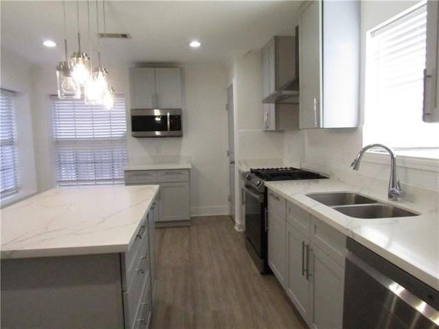 10 Ridgewood Dr - Photo 3 of 18