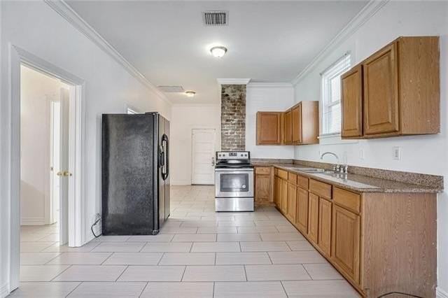 2622 Sage St - Photo 5 of 15