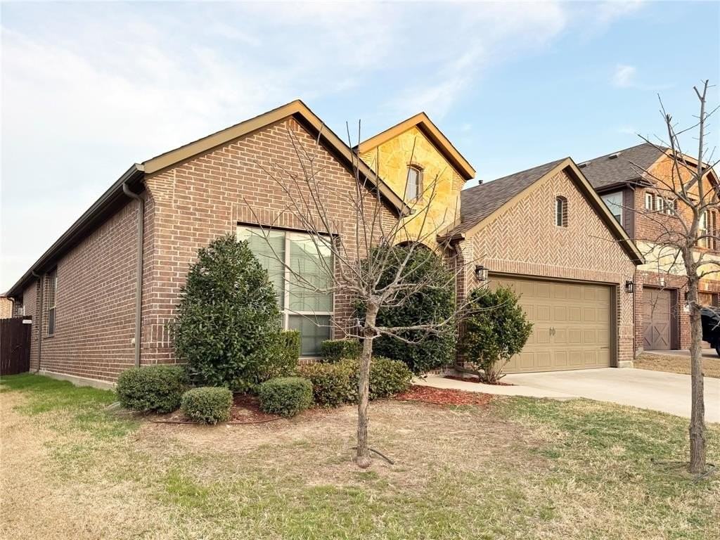 8369 Blue Periwinkle Ln - Photo 3 of 37