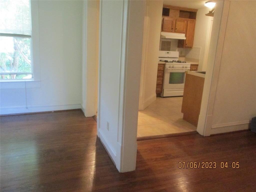 203 N Colson St #4 - Photo 4 of 15