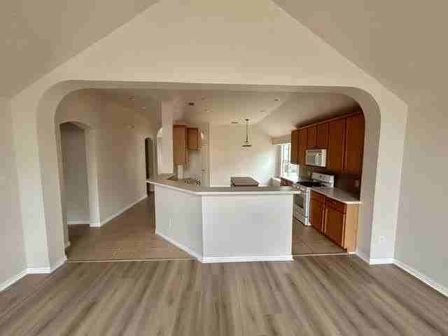 6202 Crestmere Ln - Photo 5 of 19