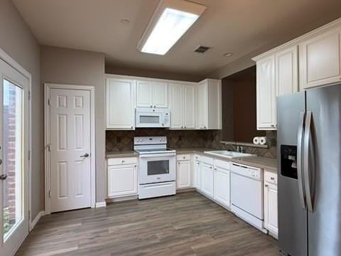 7241 Pompeii Way - Photo 2 of 16