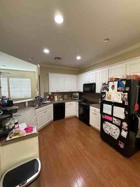 8117 Captain Mary Miller Dr - Photo 2 of 12