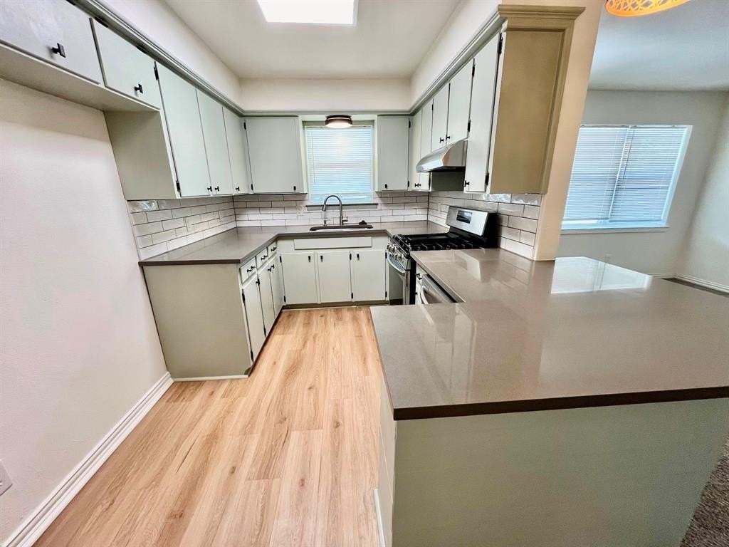 513 Burgett St - Photo 7 of 18