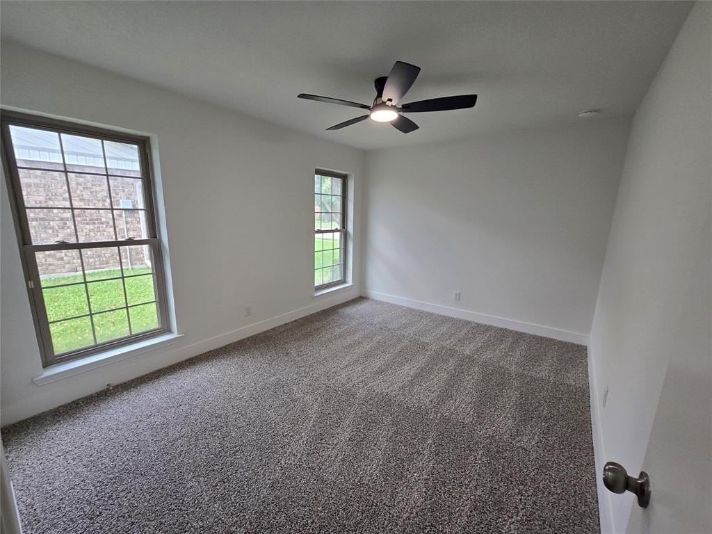 553 Doral Pl - Photo 7 of 20