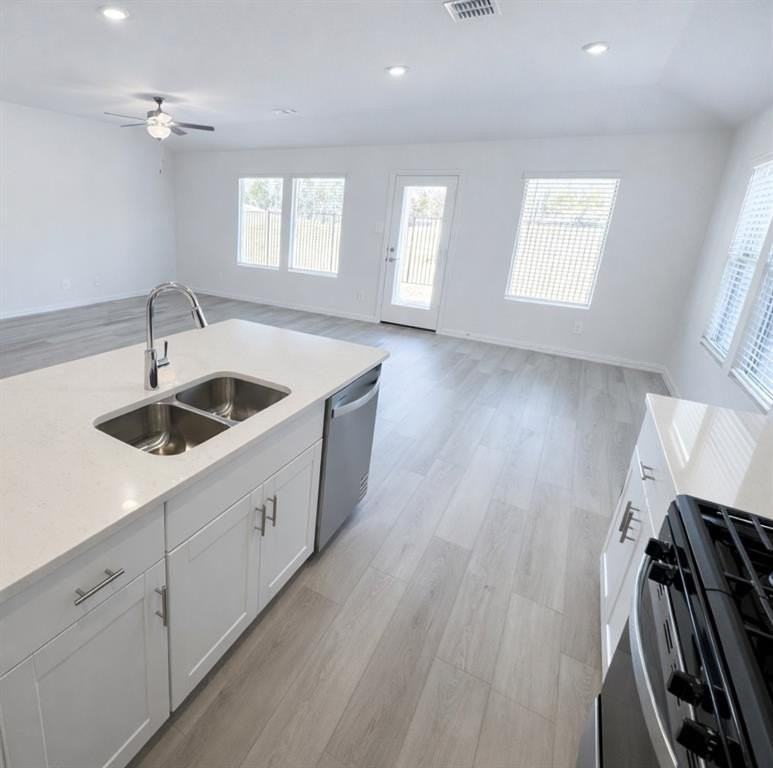 714 Leavenworth Dr - Photo 5 of 14