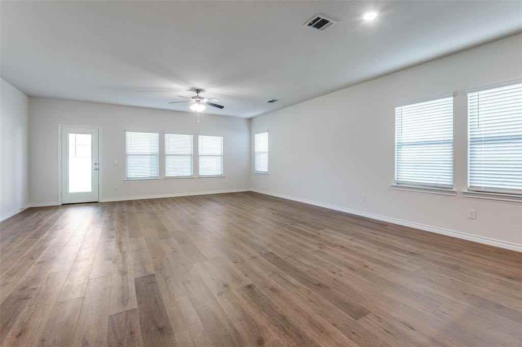 7221 Headingham Way - Photo 7 of 23