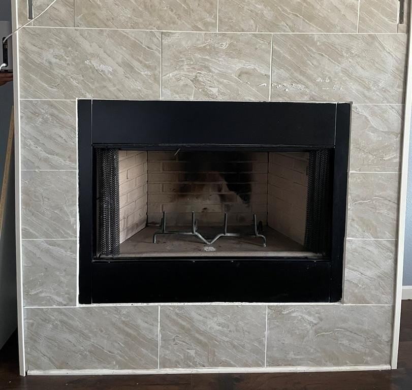 422 Roosevelt Ave - Photo 3 of 14