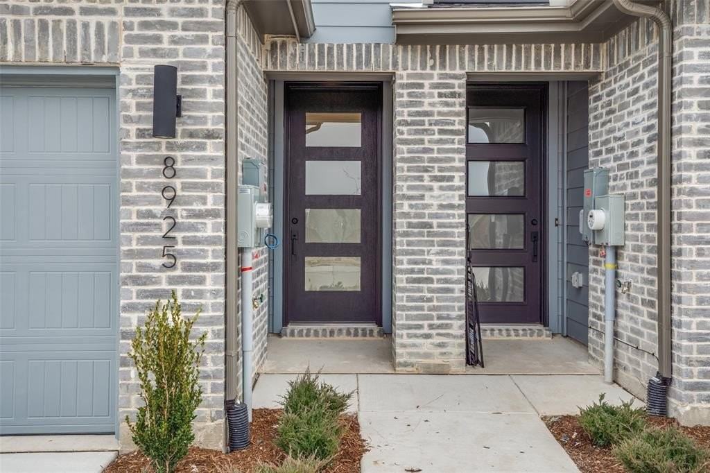 8925 Enclave Way - Photo 3 of 25