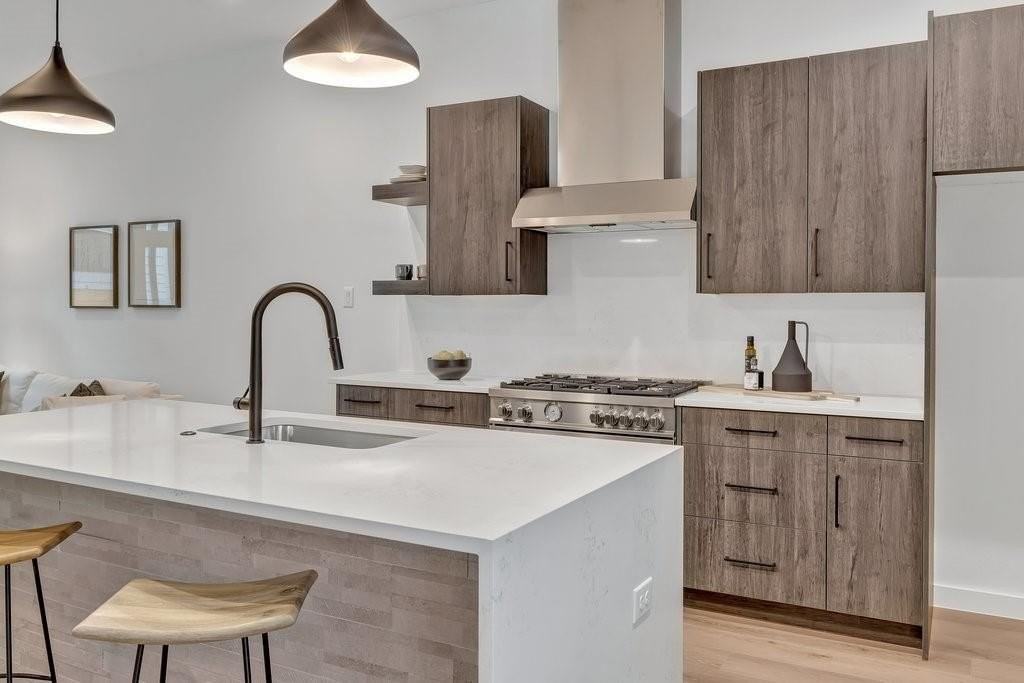 1525 Pecos St #107 - Photo 7 of 39