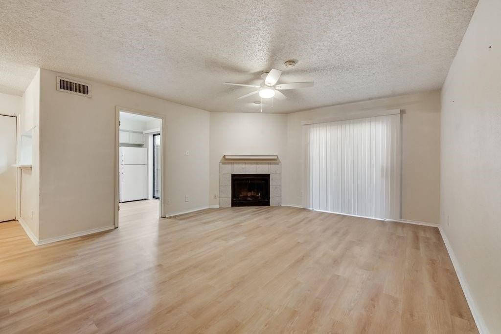 336 Melrose Dr #18C - Photo 5 of 22