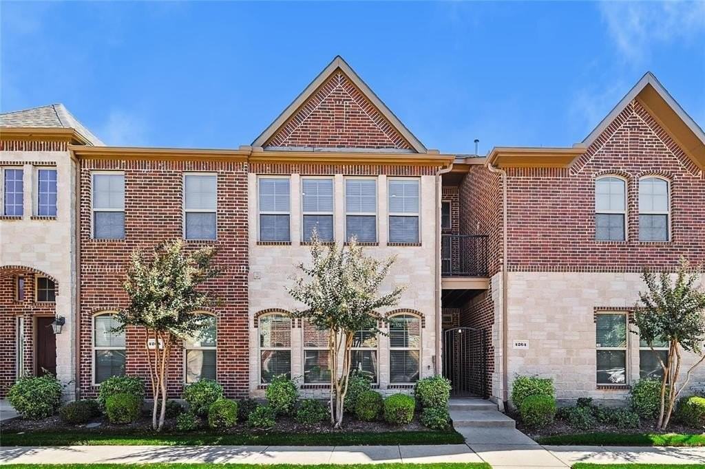 4264 Kiowa Dr - Photo 2 of 23