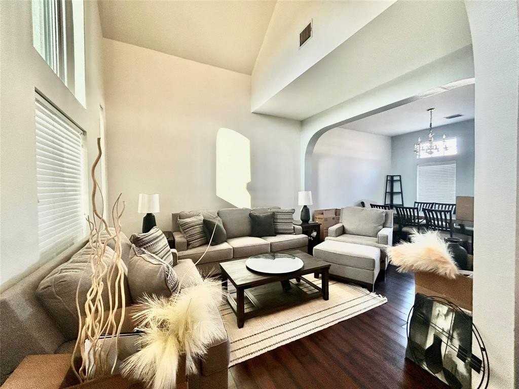 7154 Tularosa Ct - Photo 4 of 8