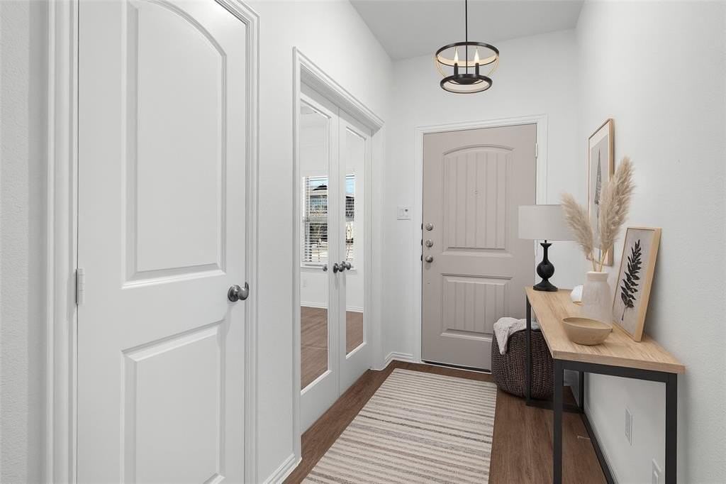 311 Woodlands Blvd - Photo 2 of 39