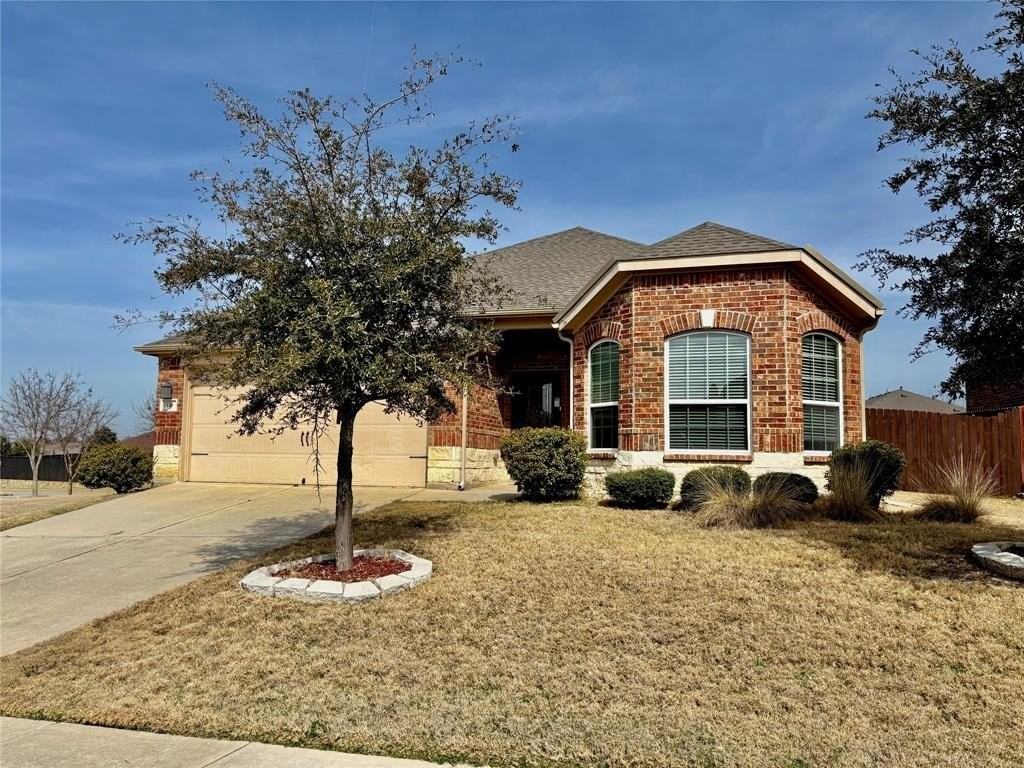 410 Winchester Dr - Photo 2 of 22