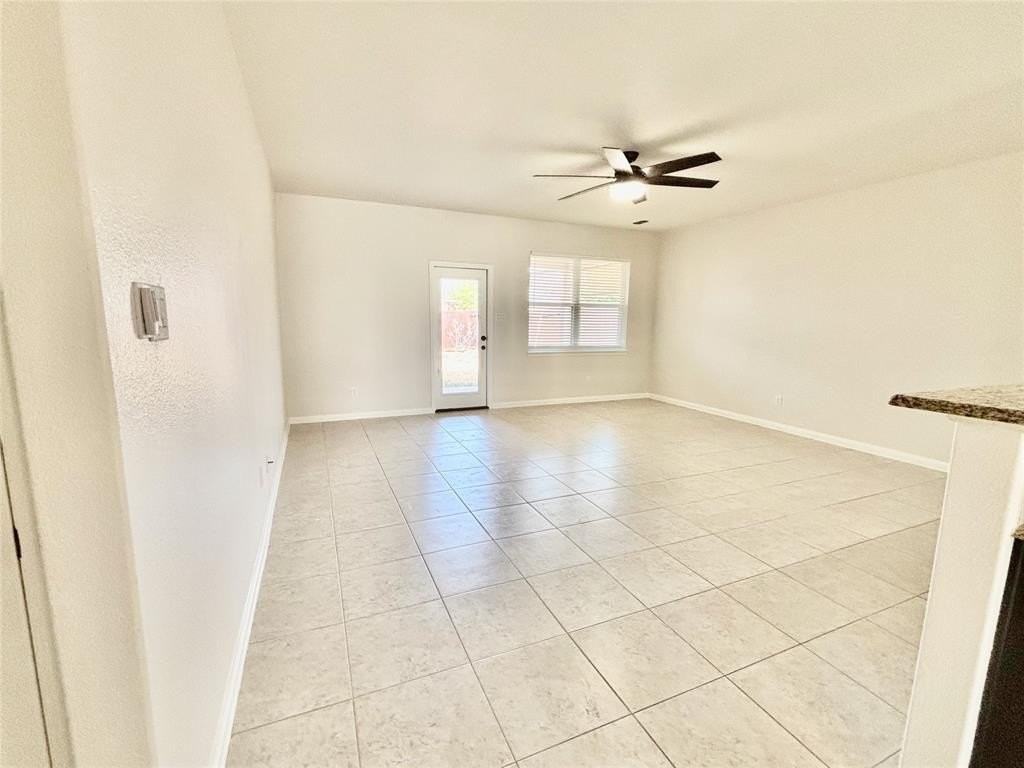 410 Winchester Dr - Photo 4 of 22