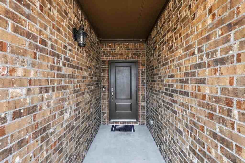 920 Violet Way - Photo 4 of 25