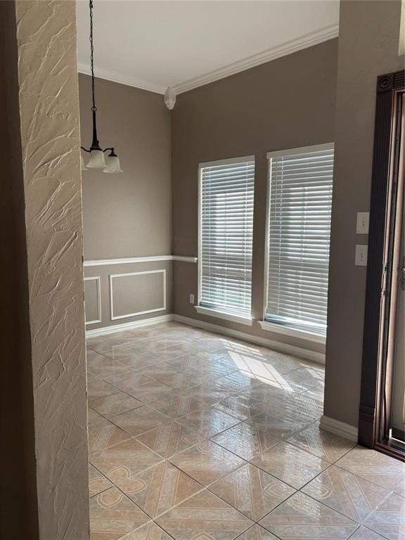 3136 Delaford Dr - Photo 3 of 19