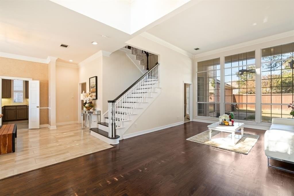 3505 Bradford Dr - Photo 7 of 40