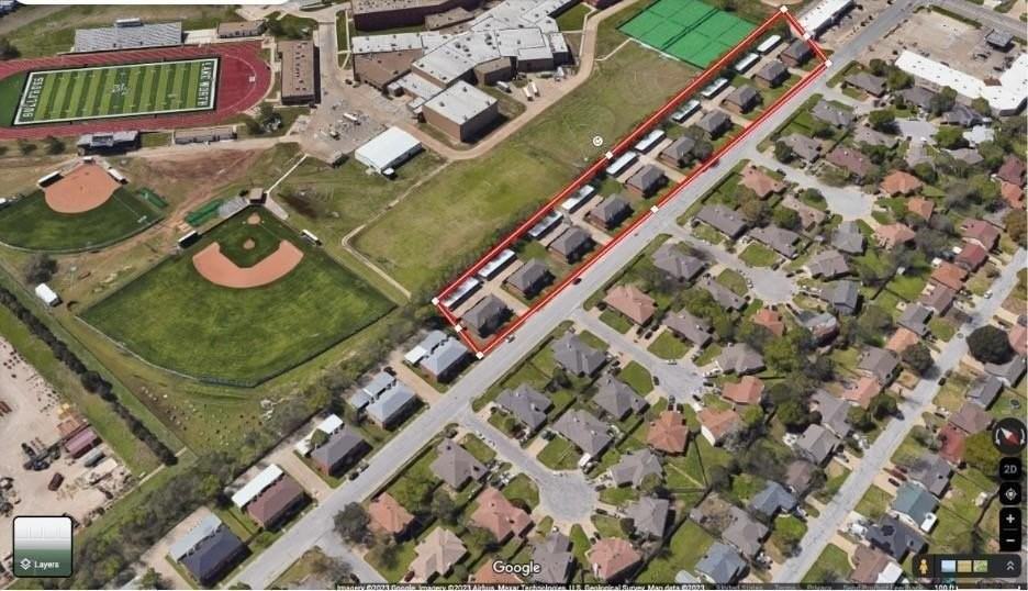 5837 Shadydell Dr - Photo 4 of 12