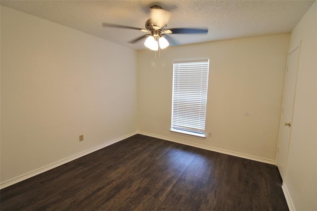 1234 Mockingbird Ln - Photo 4 of 16