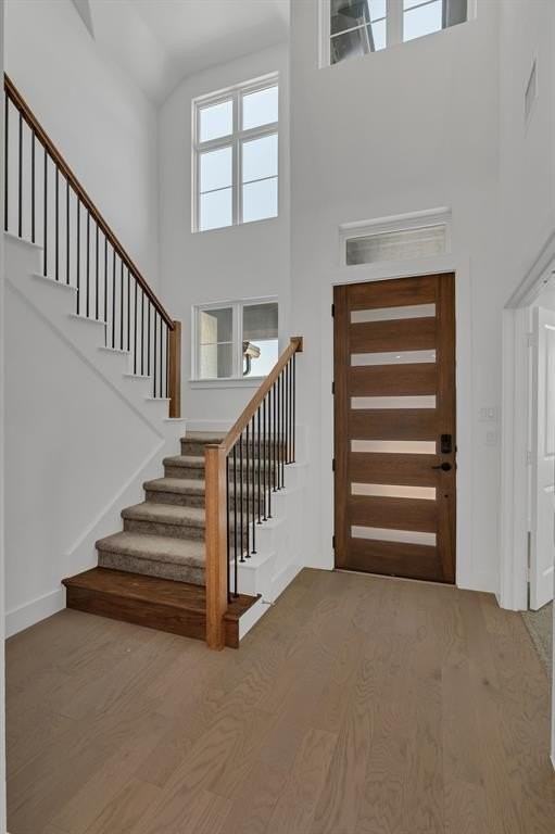 7121 Talon Dr - Photo 3 of 40