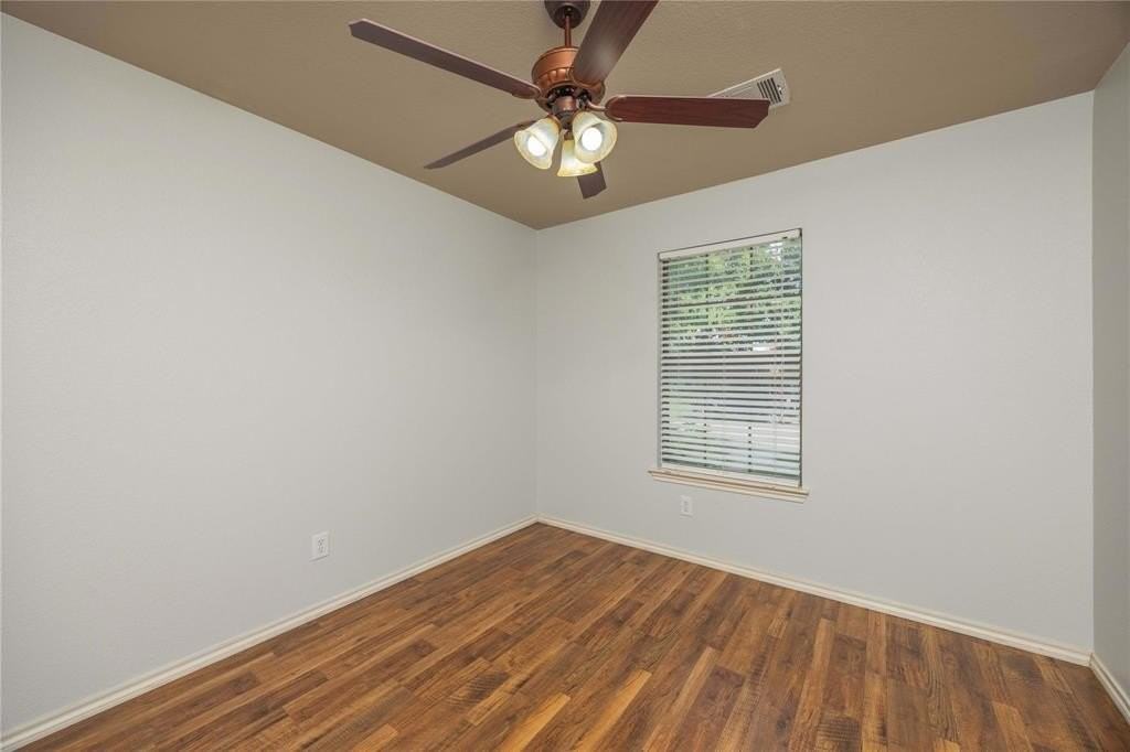 4616 Brighton Dr - Photo 7 of 29