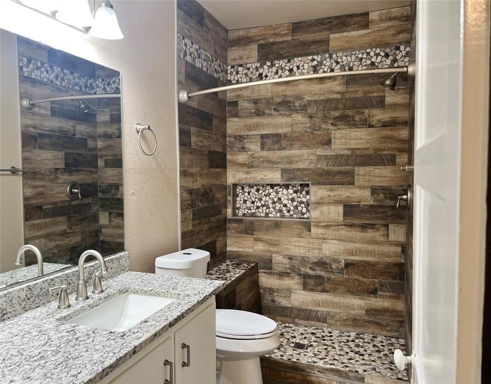 201 Kirksey St - Photo 3 of 15