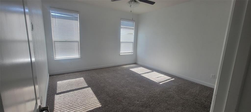 1508 Livermore Ln - Photo 5 of 21