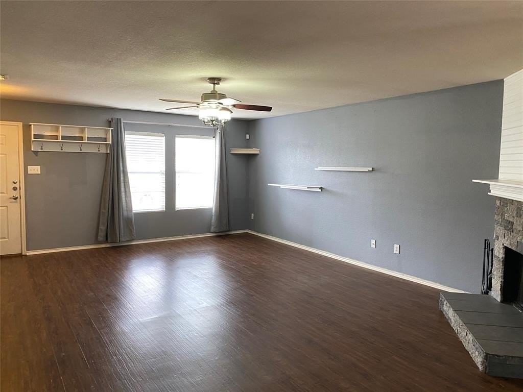 912 Mosaic Dr - Photo 5 of 18